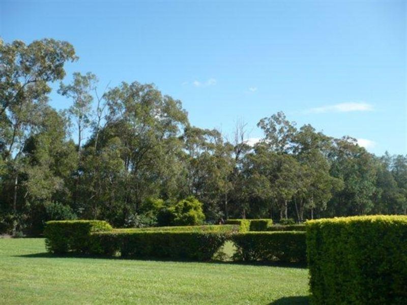 Glass House Mountains QLD 4518