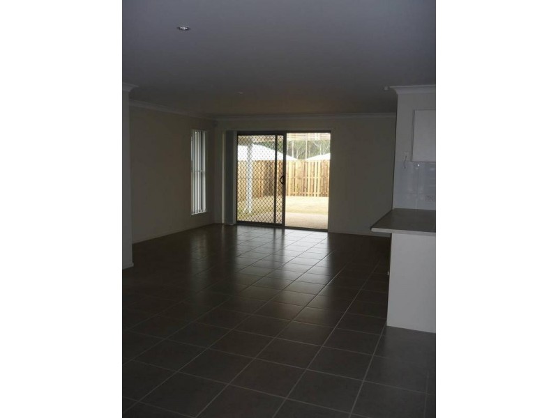 9 Red Ash Court, Beerwah QLD 4519