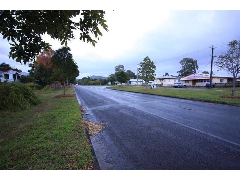 34 Caloundra St, Landsborough QLD 4550