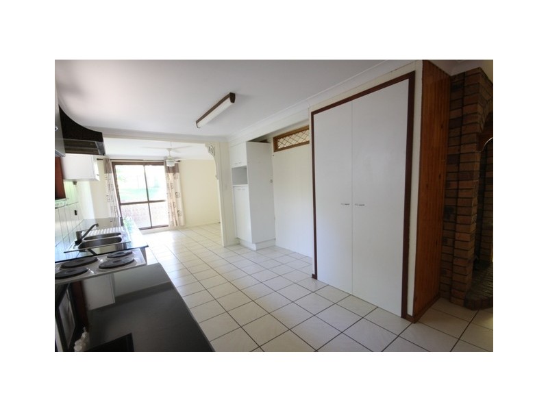 Glass House Mountains QLD 4518