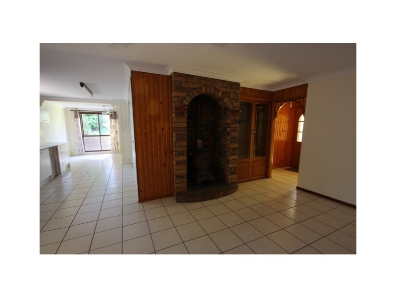 Glass House Mountains QLD 4518