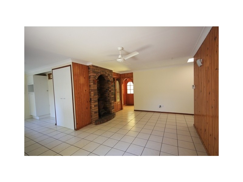 Glass House Mountains QLD 4518