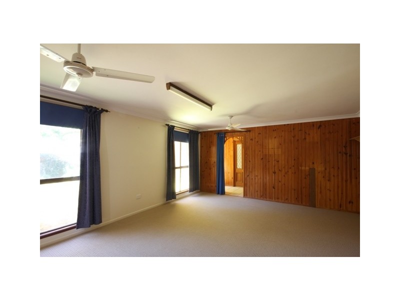 Glass House Mountains QLD 4518