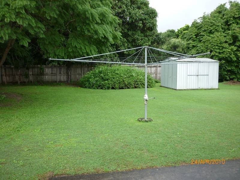 15 Swan Street, Beerwah QLD 4519