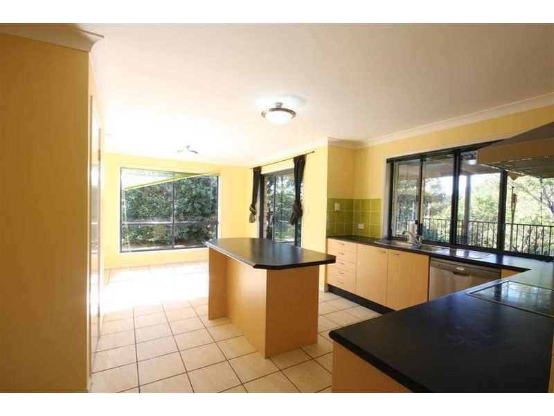 Glass House Mountains QLD 4518