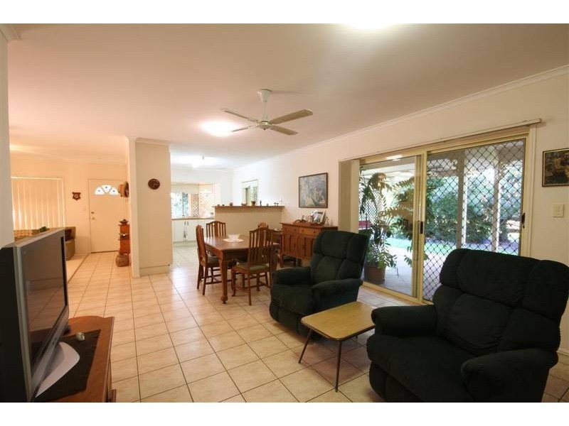 Glass House Mountains QLD 4518