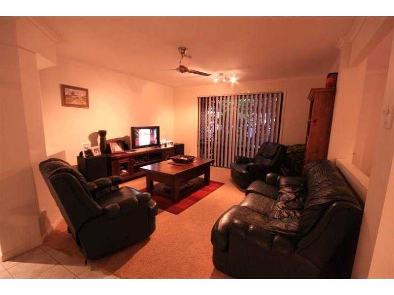 14 Wattlebird Pl, Landsborough QLD 4550