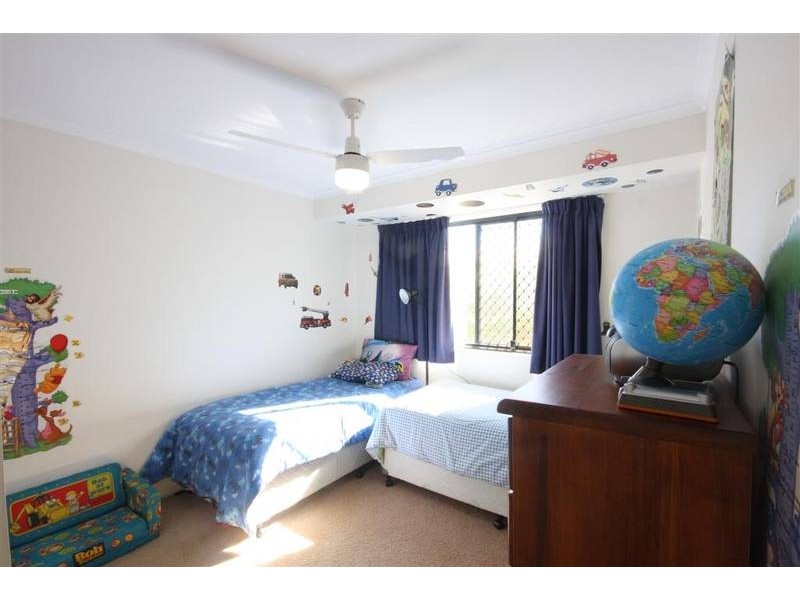 14 Wattlebird Pl, Landsborough QLD 4550