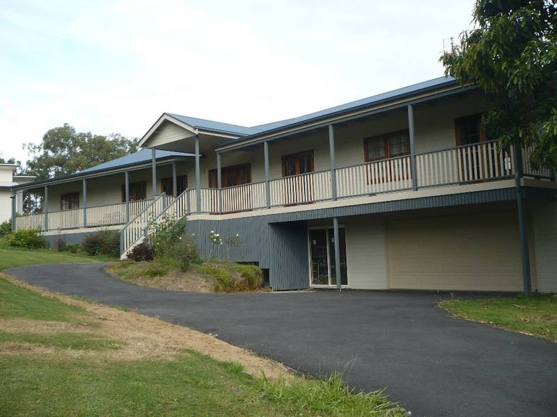 Glass House Mountains QLD 4518