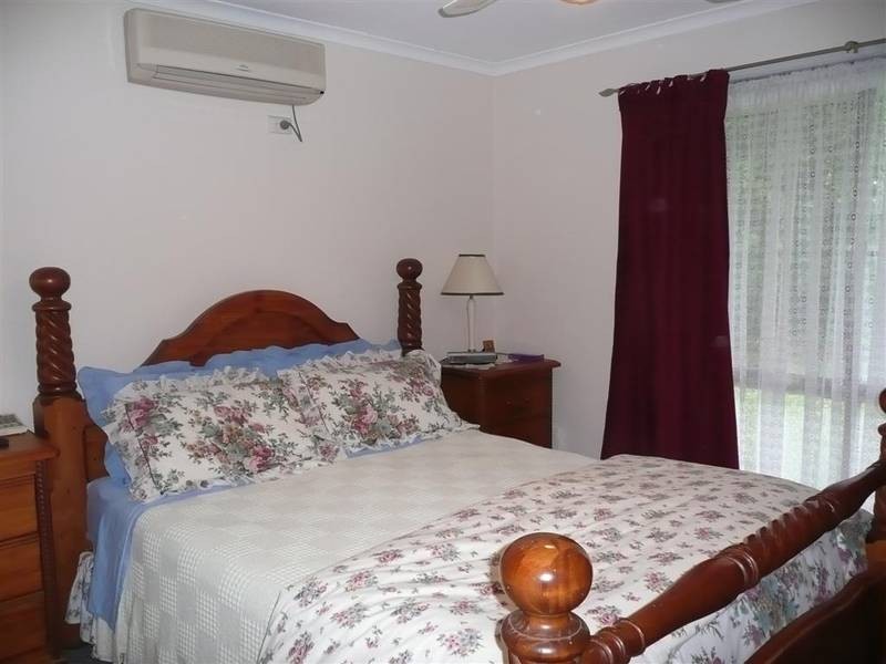 122 Peachester Road, Beerwah QLD 4519