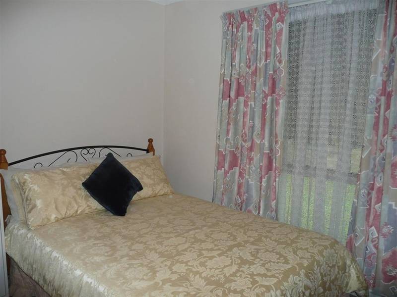 122 Peachester Road, Beerwah QLD 4519