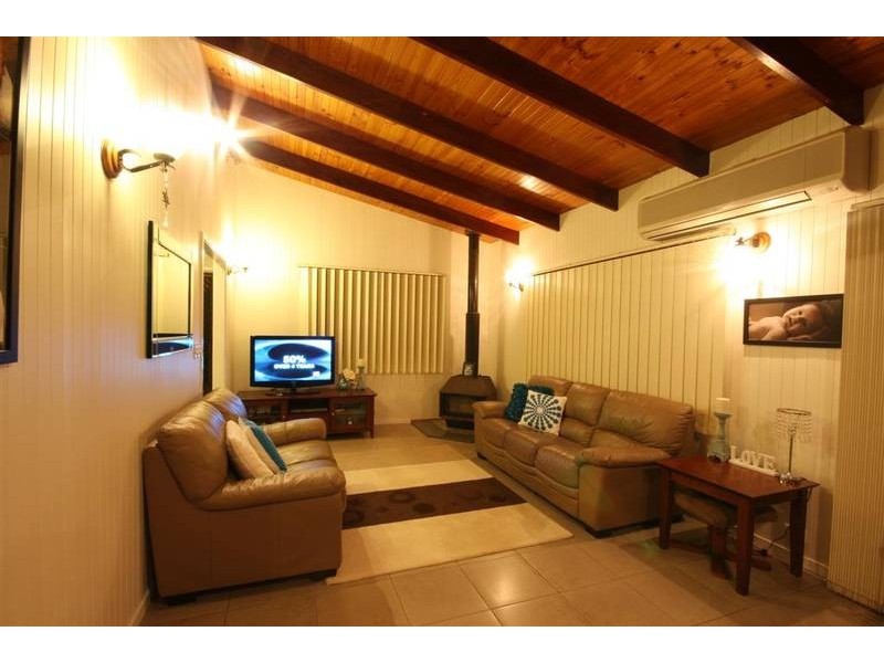 Glass House Mountains QLD 4518