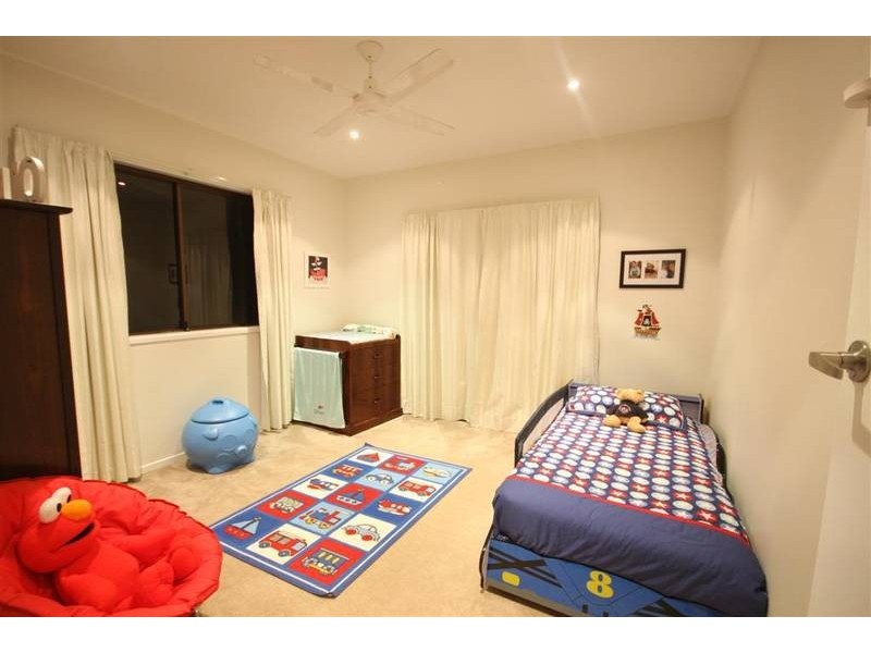 Glass House Mountains QLD 4518