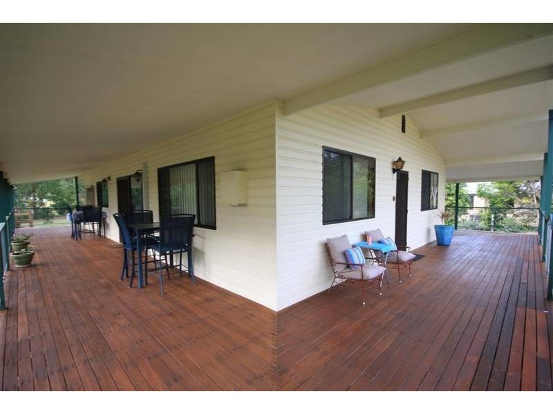 Glass House Mountains QLD 4518