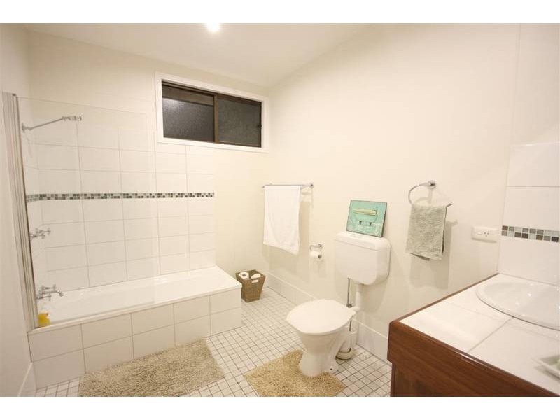 Glass House Mountains QLD 4518