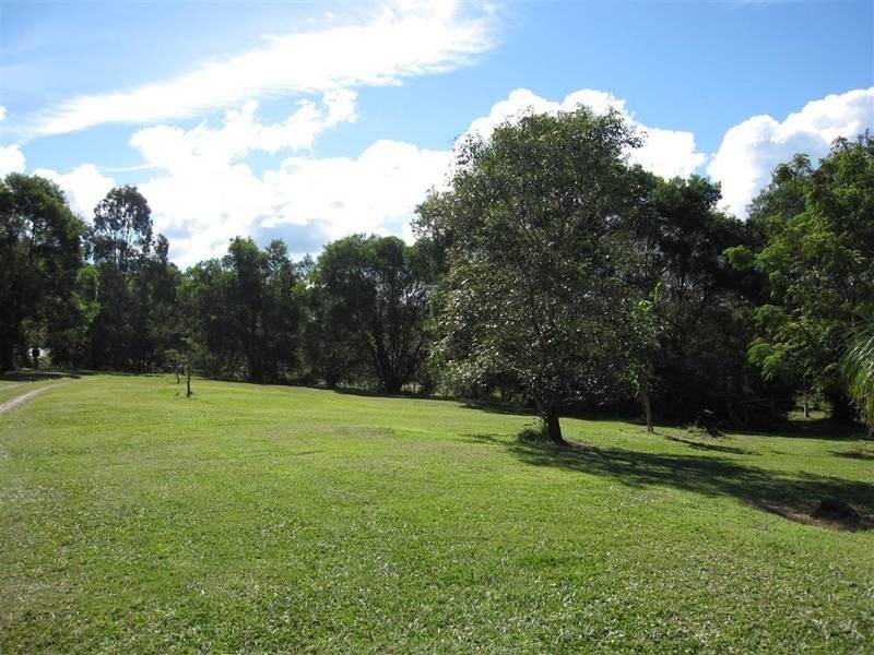 7 Bunney Road, Beerwah QLD 4519