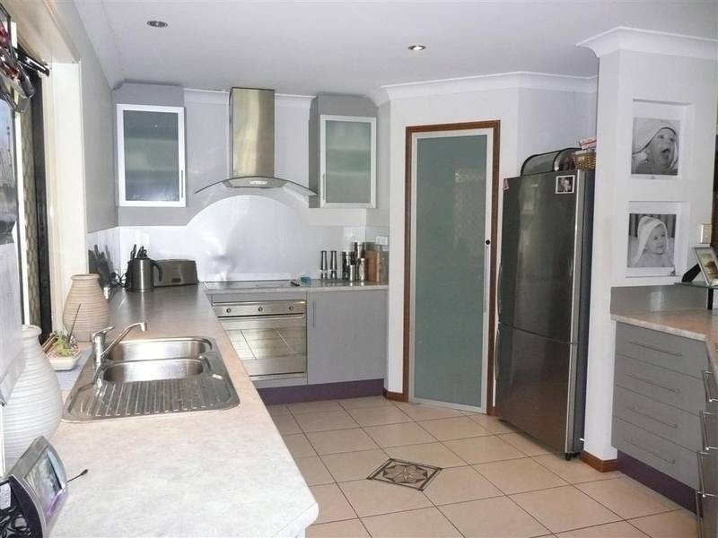 1 Bulic Court, Glass House Mountains QLD 4518