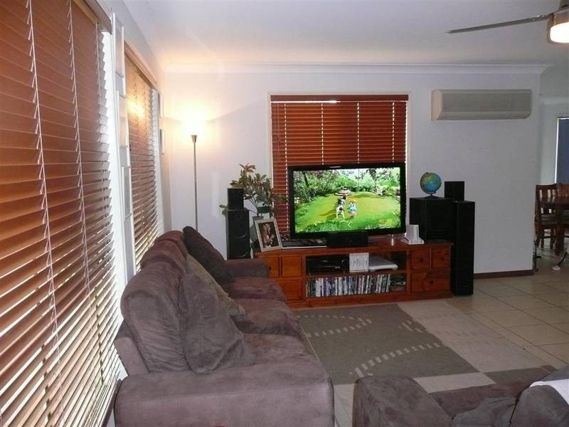 1 Bulic Court, Glass House Mountains QLD 4518