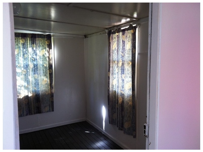 6 Hempstock St, Glass House Mountains QLD 4518