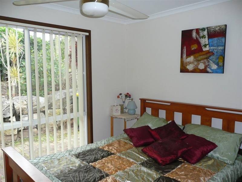 Glass House Mountains QLD 4518
