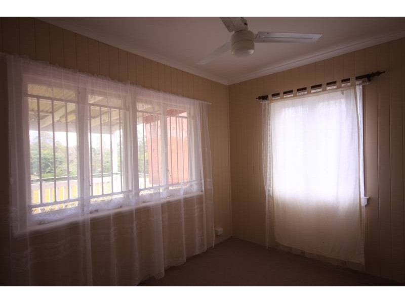 9 Sahara Road, Glass House Mountains QLD 4518