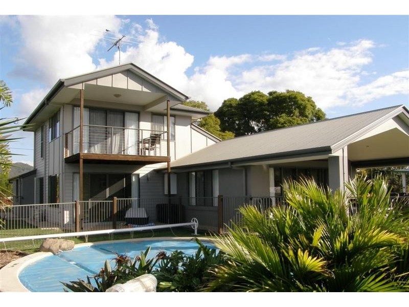 114 Pikes Road, Glass House Mountains QLD 4518