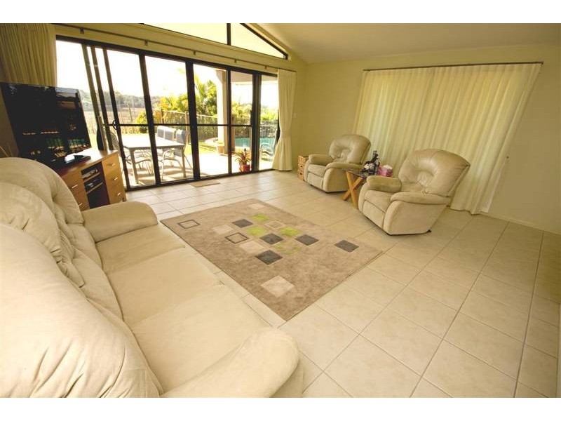 114 Pikes Road, Glass House Mountains QLD 4518