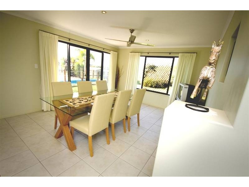114 Pikes Road, Glass House Mountains QLD 4518