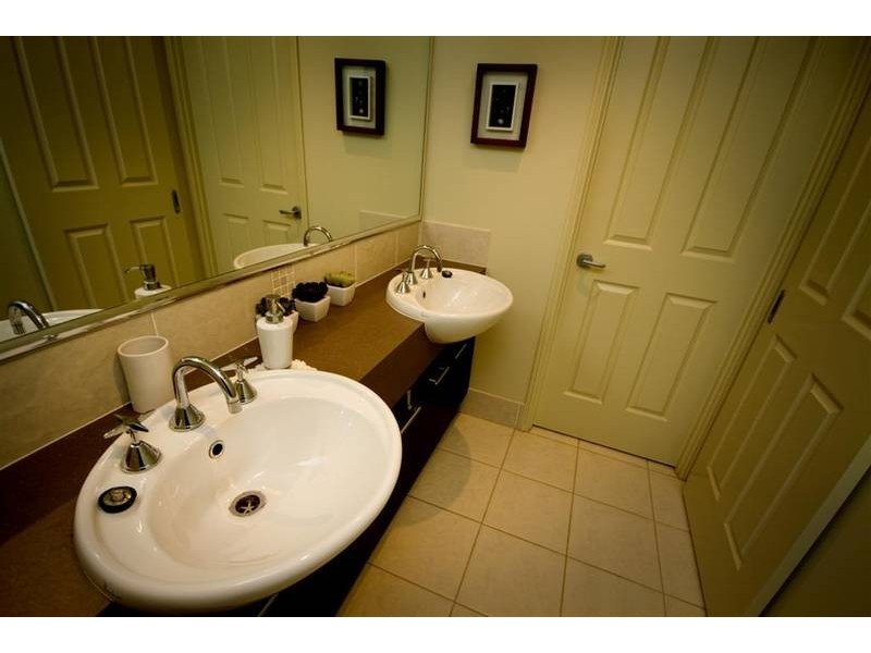 114 Pikes Road, Glass House Mountains QLD 4518