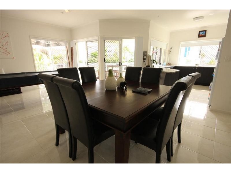 10 Flinders Avenue, Beerwah QLD 4519