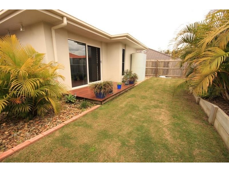 10 Flinders Avenue, Beerwah QLD 4519