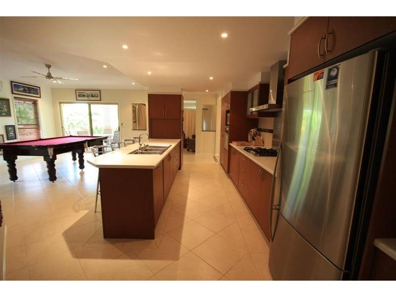 Glass House Mountains QLD 4518