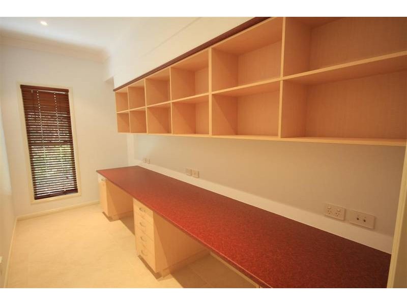 Glass House Mountains QLD 4518