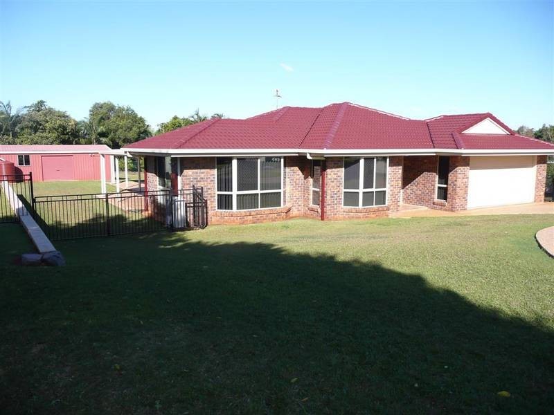 39 Newton Drive, Beerwah QLD 4519