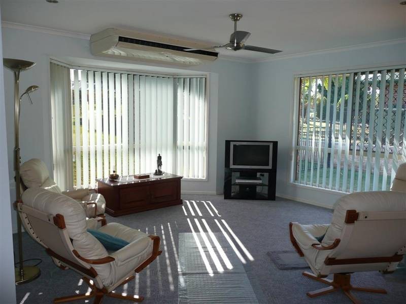 39 Newton Drive, Beerwah QLD 4519