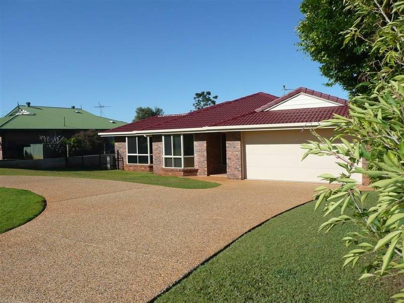39 Newton Drive, Beerwah QLD 4519