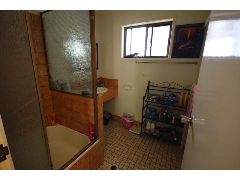 75 Bowen Road, Glass House Mountains QLD 4518