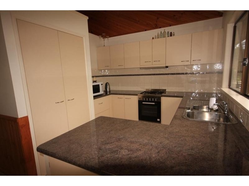 Glass House Mountains QLD 4518