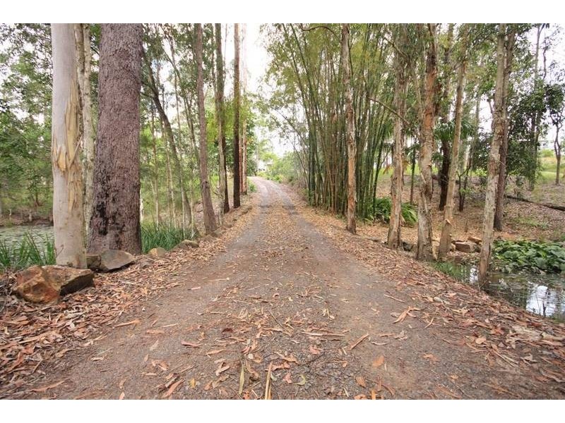 Glass House Mountains QLD 4518