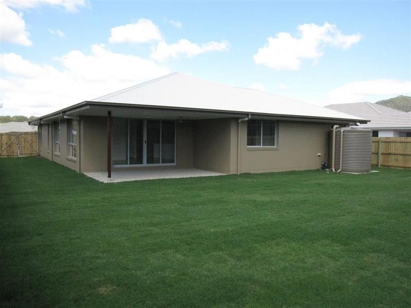 19 Silvereye Circuit, Beerwah QLD 4519