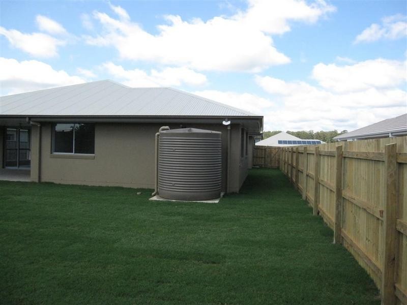 19 Silvereye Circuit, Beerwah QLD 4519