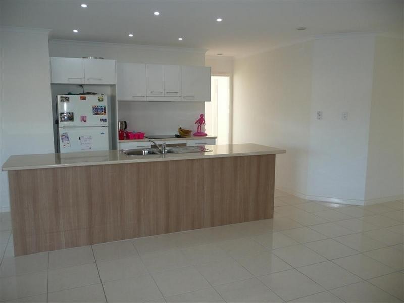 17 Red Ash Court, Beerwah QLD 4519