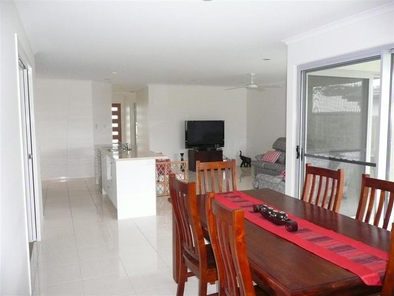 17 Red Ash Court, Beerwah QLD 4519