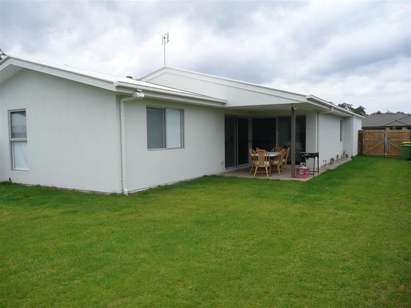 17 Red Ash Court, Beerwah QLD 4519