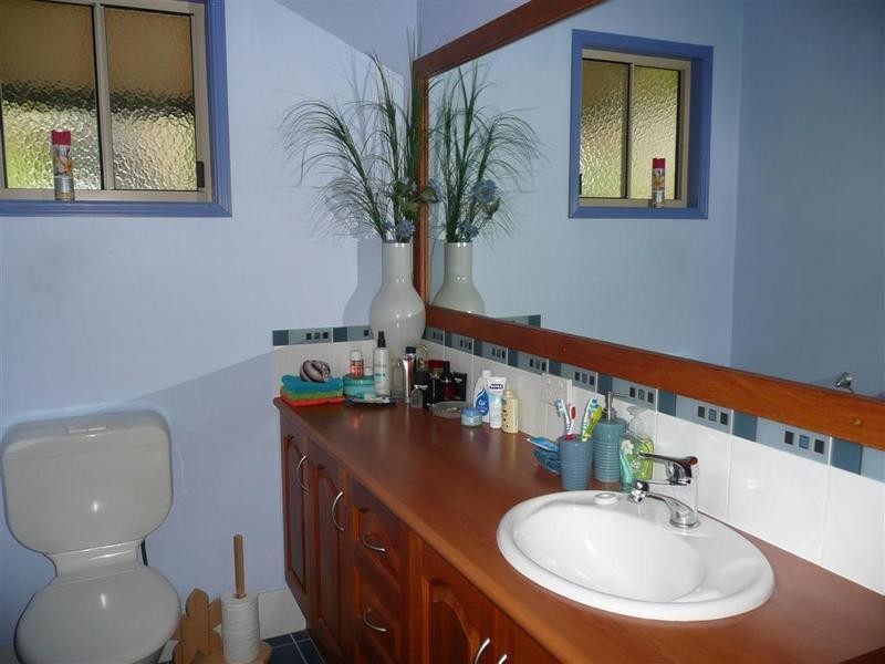 14 Julia Court, Glass House Mountains QLD 4518