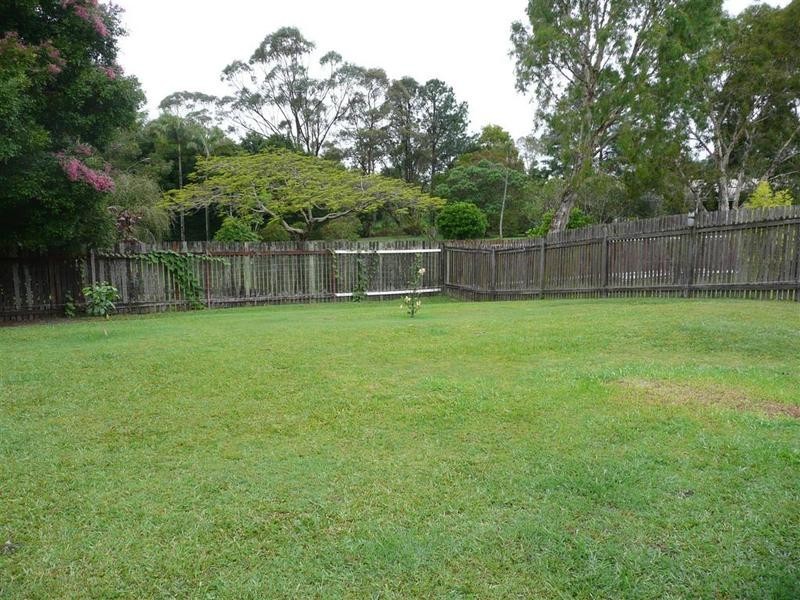 5 Arcadia Drive, Beerwah QLD 4519