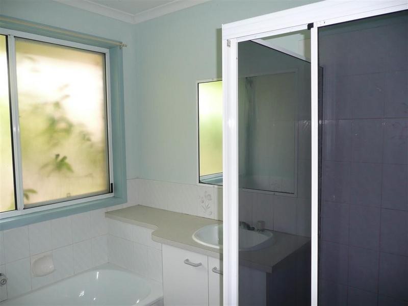 5 Arcadia Drive, Beerwah QLD 4519