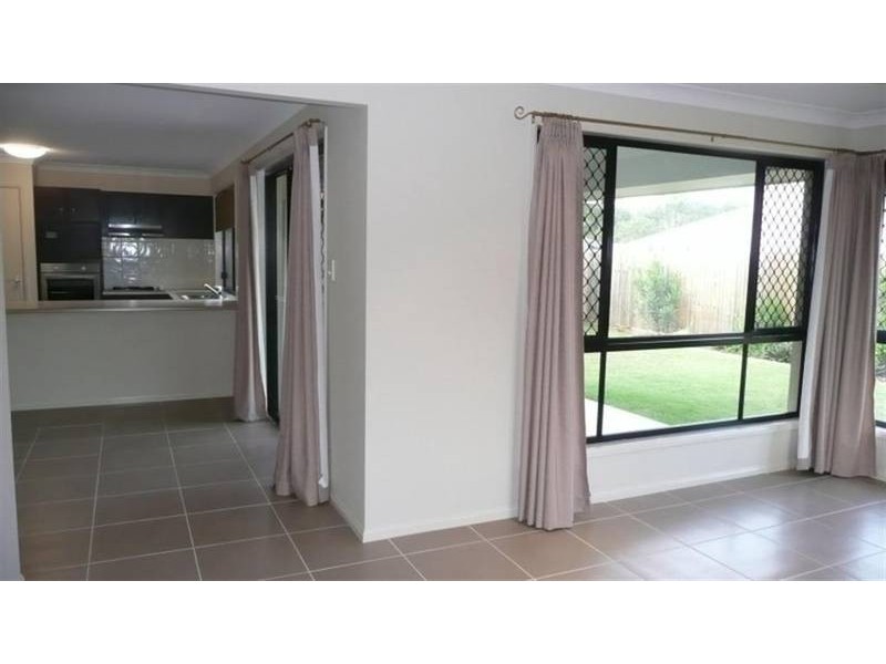 Glass House Mountains QLD 4518