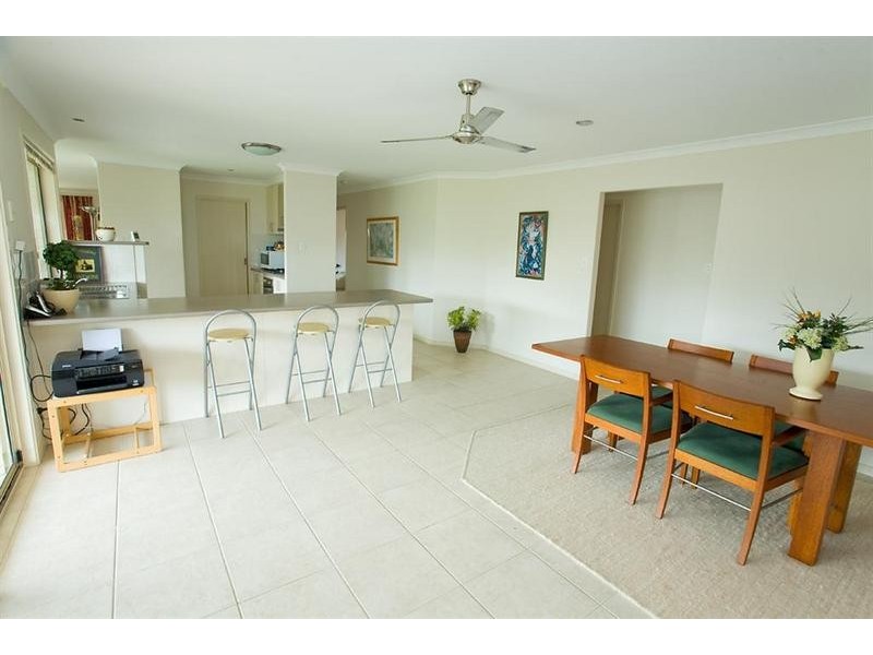 2 Matthew Street, Beerwah QLD 4519