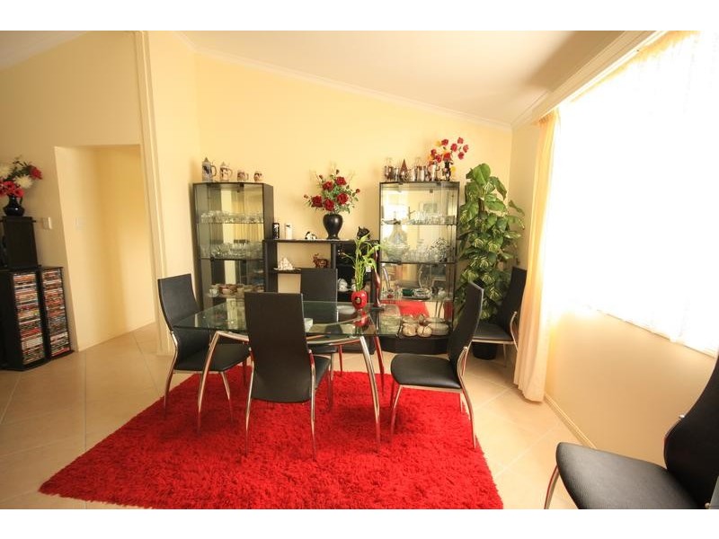 Little Mountain QLD 4551